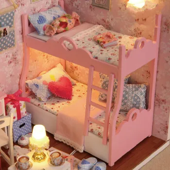 LED-Pink Pige dukke hus møbler diy dukkehus i træ diy dukkehus miniature, dukkehus møbler Kit børn hjem puslespil Legetøj