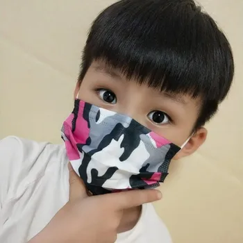 Pm2.5 Camouflage Print Barn Maske Disponibel Beskyttende ansigtsmaske til Børn 3 Lag Støvtæt Munden Caps Ikke-Vævede Tegnefilm Ny