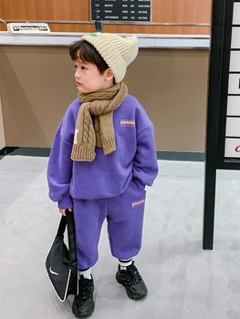 Drenge' plys og fortykket warm passer til midten og store børns koreansk mode sports-to stykke vinter udenlandske stil bære