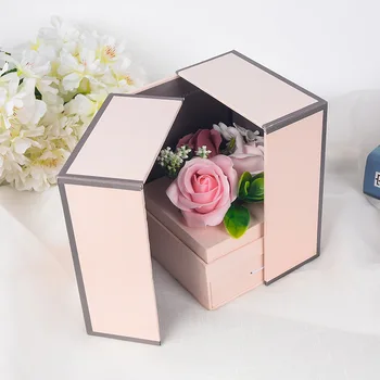 Pink Rose Halskæde Læift Max Bryllup Originalitet Gaveæske Mode Fødselsdag Valentines Engagement Max Smykker Emballage