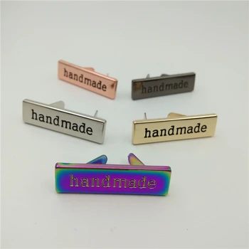 (20pcs/masse) 5 farver, 35*10 mm Håndlavede script metal taske mærke,håndværk håndlavede bogstaver metal-label for dekorative pung