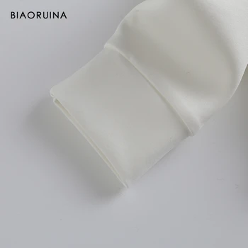 BIAORUINA Kvinders koreansk Stil Efteråret Hvide Minimalistiske Alle-match Rund Hals Pullover Kvindelige Løs Casual Sweatshirt med Lange Ærmer