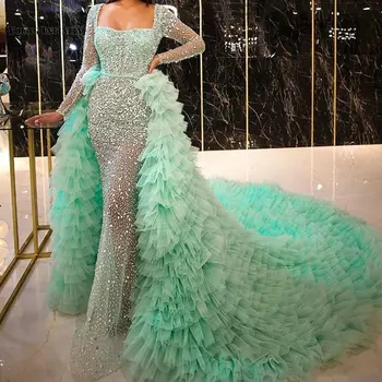 Mint Grøn Sequined Dubai Aften Kjoler med Aftagelig Tog Lange Ærmer Prom Dress Tier Tyl Nederdel Kendte Festspil Kjole