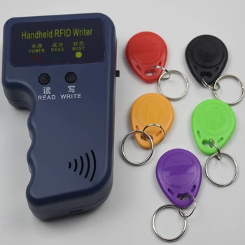 Håndholdte 125KHz RFID-Duplikator Kopimaskine Forfatter Programmør Læser 5pcs EM4305 T5577 Genskrivbare ID Fjernbetjeninger Tags Kort
