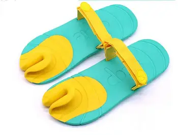 Unisex fashion slip-on sandaler, flip-flops, non-slip blød tunge stranden sko elskere casual tåkappe sandaler Aqua sko