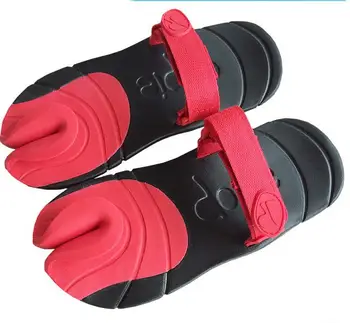 Unisex fashion slip-on sandaler, flip-flops, non-slip blød tunge stranden sko elskere casual tåkappe sandaler Aqua sko
