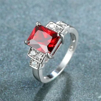 Fine Kvindelige Rød Krystal Sten Ring Minimalistisk Sølv Farve Vielsesringe For Classic Kvinder Zircon Pladsen Engagement Ring
