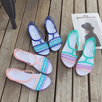 Kvinders Pink Lejligheder Sandaler om Sommeren Komfortable Billige Dame Jelly Sko Dame Hot Salg Designer Nye Rainbow Sandalias De Verano