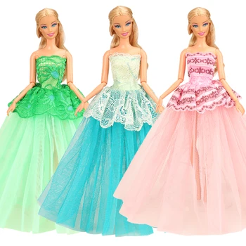 Mode Håndlavet 7 emner /parti Tilfældigt Dukker Tilbehør Toy Prinsesse Party dress Objekter Til Barbie Dressing Spil, Pige DIY til Stede