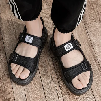 Nye sommer fashion sandaler til mænd fritid sandaler til kvinder og mænd offentlig strand sko gummi såler anti slip og slidstærke