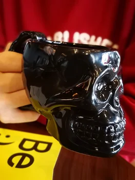 Black 3D Kreative Kraniet Keramik Krus Og Krus Kæmpe Drikke Vand Cup Mænds Halloween Gave 420ml skelet sjove krus krus CL11291