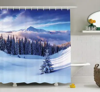 Vinter Dekorationer badeforhæng Surrealistisk Vinter Landskab med Høje Bjerge og Snedækkede Fyrretræer